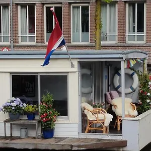 pantheos-top-houseboat.amsterdamhotelsnl.com/